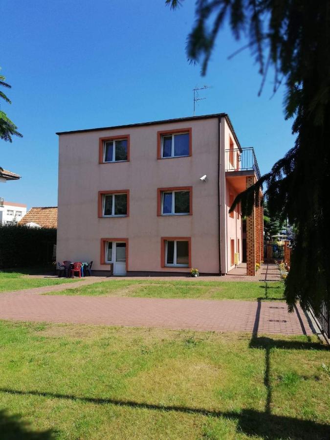 Dom Wczasowy Mateusz Rewal Zewnętrze zdjęcie